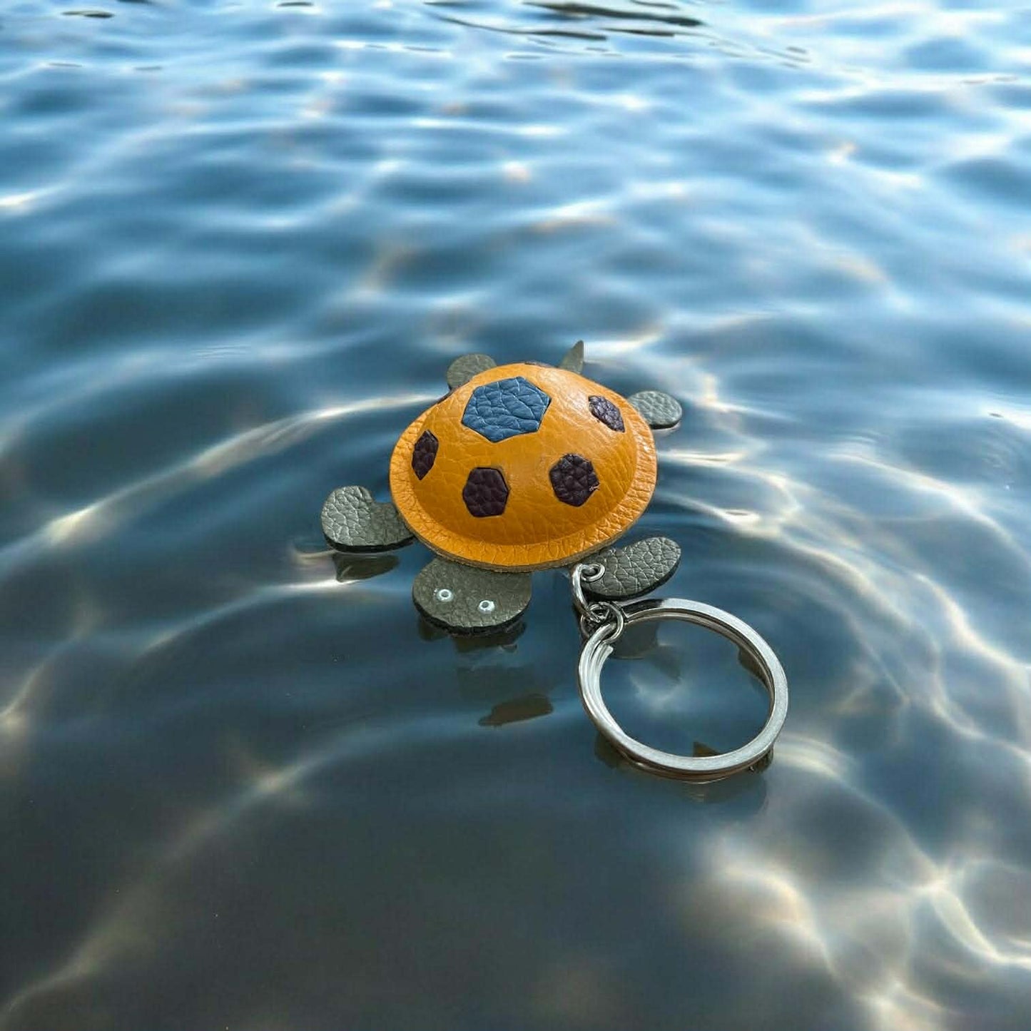 Keychain Sea Turtle Leather