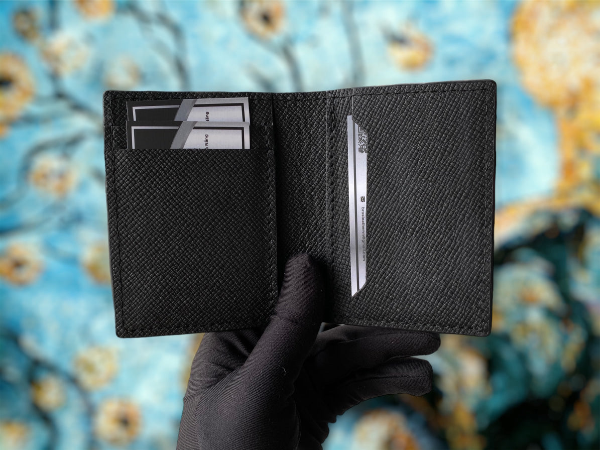 Custom Minimalist Black Shark Card Holder - Bifold Card Case