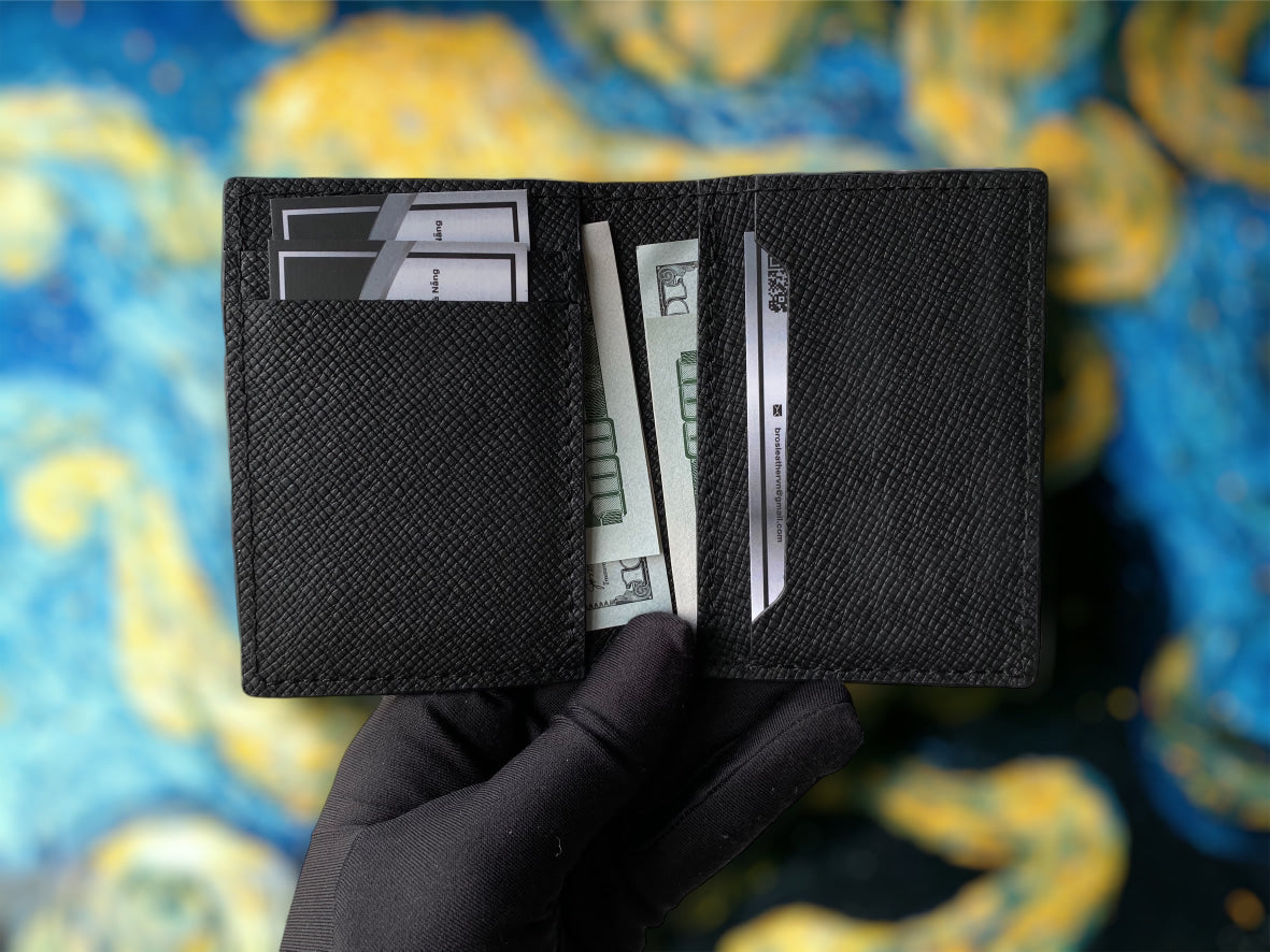 Custom Minimalist Black Shark Card Holder - Bifold Card Case