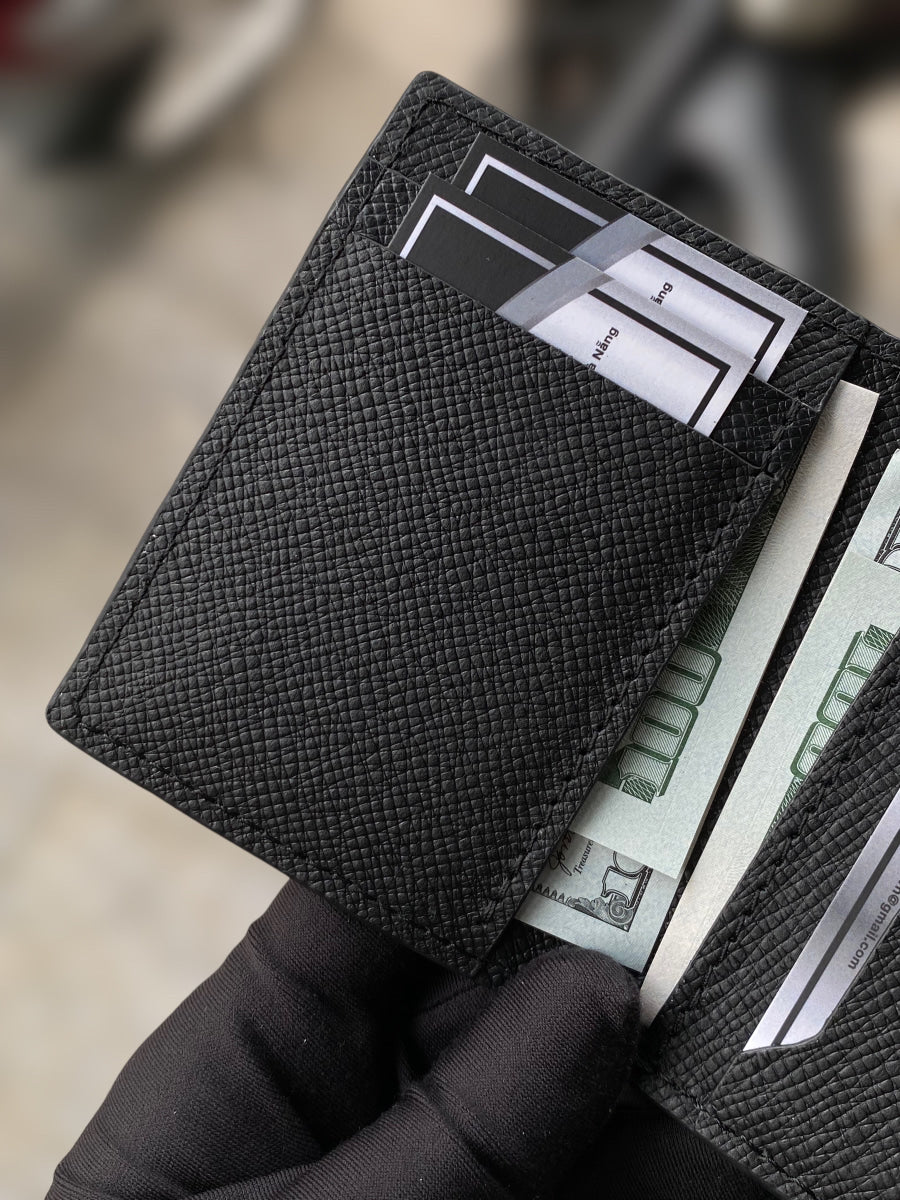Custom Minimalist Black Shark Card Holder - Bifold Card Case
