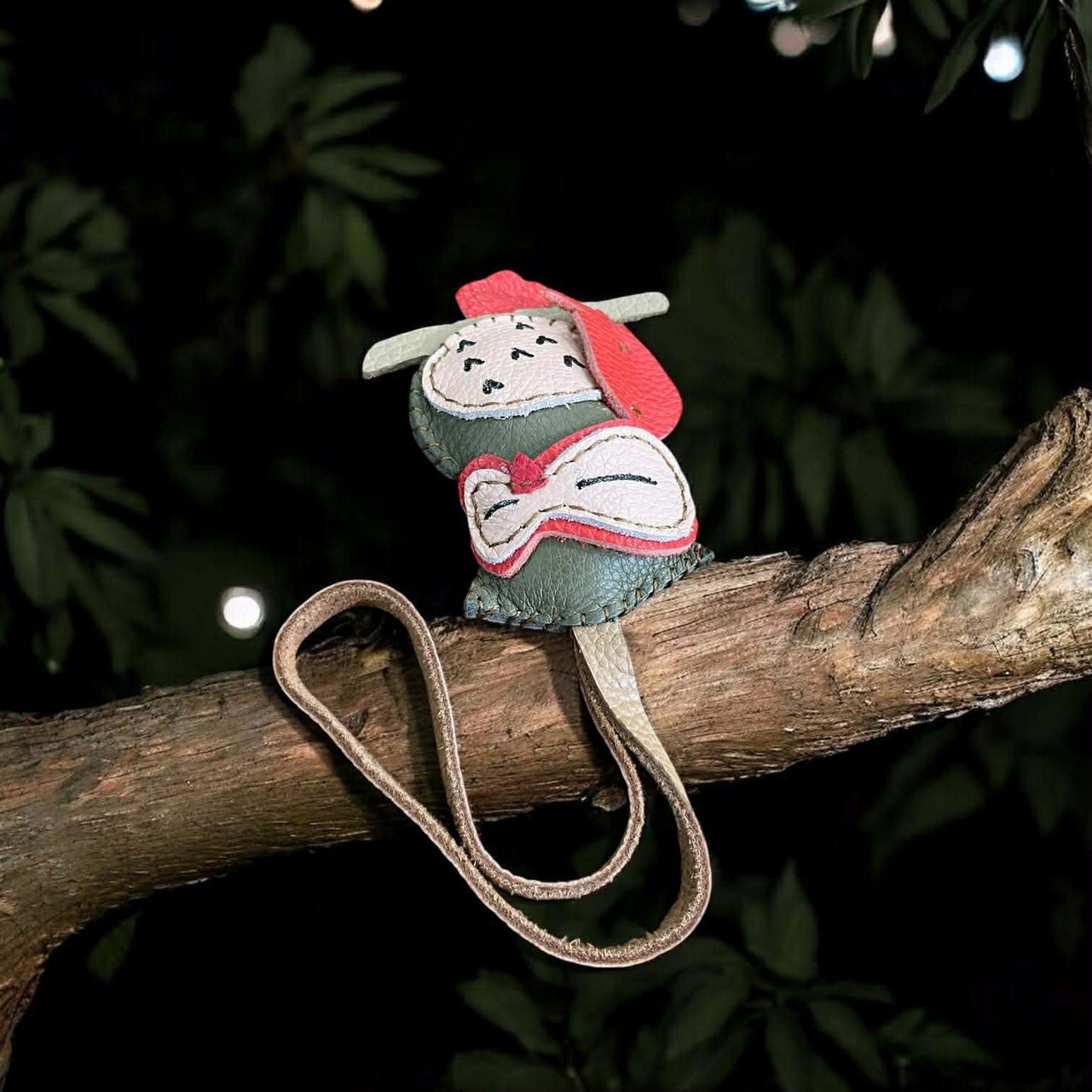 Keychain Wise Owl Leather Charm
