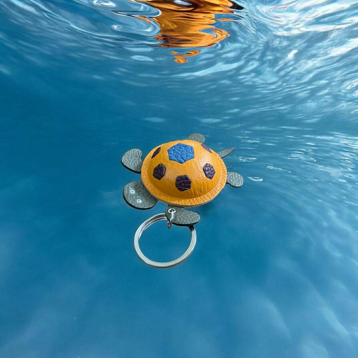 Keychain Sea Turtle Leather