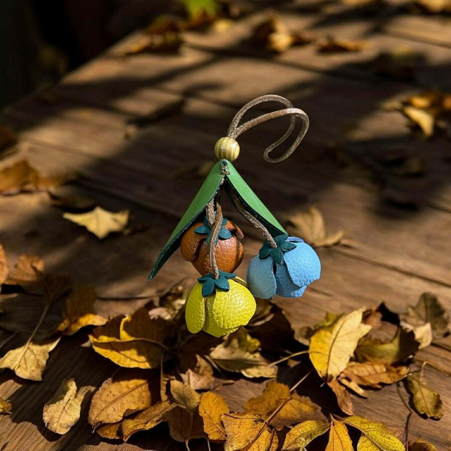 Keychain Bellflower Leather Bouquet Charm