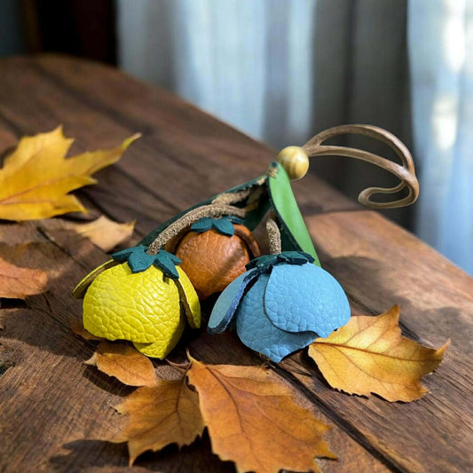 Keychain Bellflower Leather Bouquet Charm